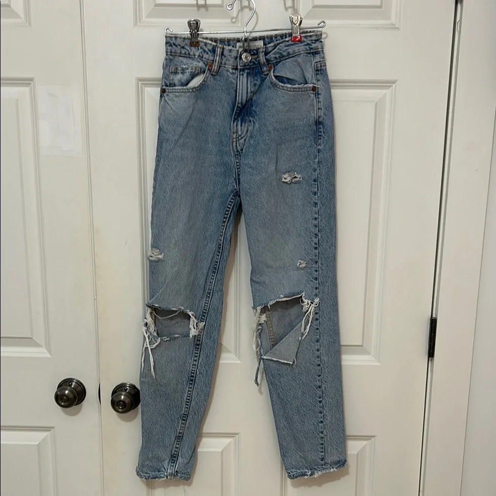 Zara Distressed Light Blue Women's Jeans size 0 ripped high waist